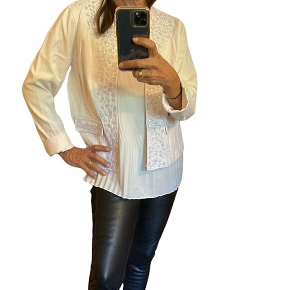 CHICO’S PLATINUM White Embellished Cotton Blazer Jacket.Size 1 - Picture 3 of 15